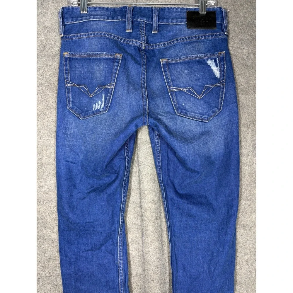 Guess Los Angeles Mens Slim Straight Distressed Blue Jeans Size 30 M71AS1R2J70‎